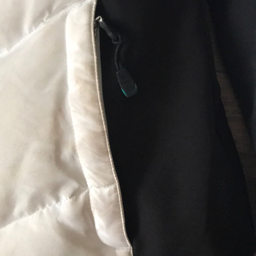 SOLDāļøCalvin Kline ski jacket - Picture 4 of 16